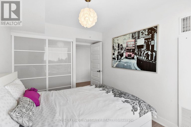 28649202/609-1035-bank-street/glebe/ottawa/ontario/K1S5K3_11