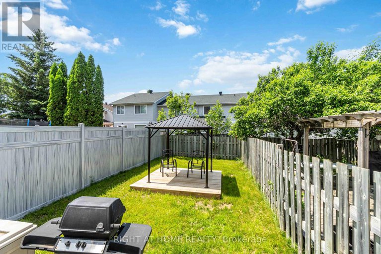 28479509/87-cohen-avenue/katimavik/ottawa/ontario/K2L4G4_27