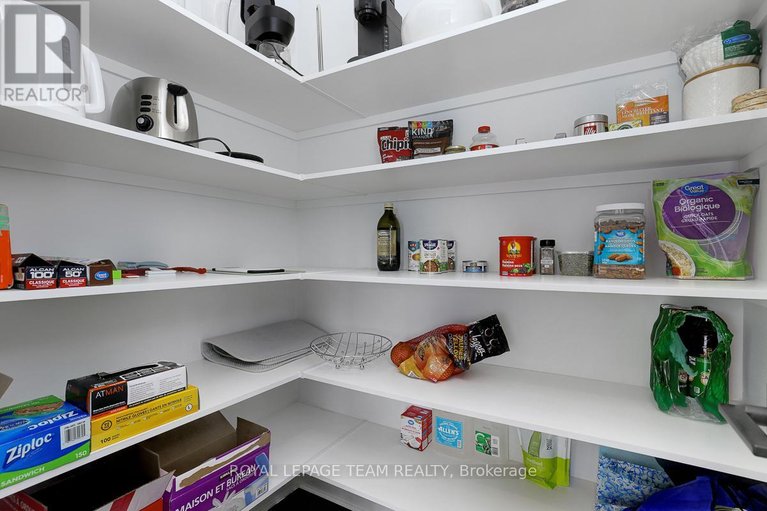 29589200/949-atrium-ridge/riverside-southgloucester-glen/ottawa/ontario/K4M0P3_22