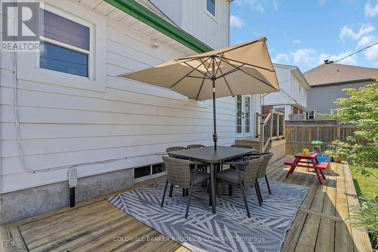 28930348/353-spartan-avenue/overbrookcastle-heights/ottawa/ontario/K1K1J6_32