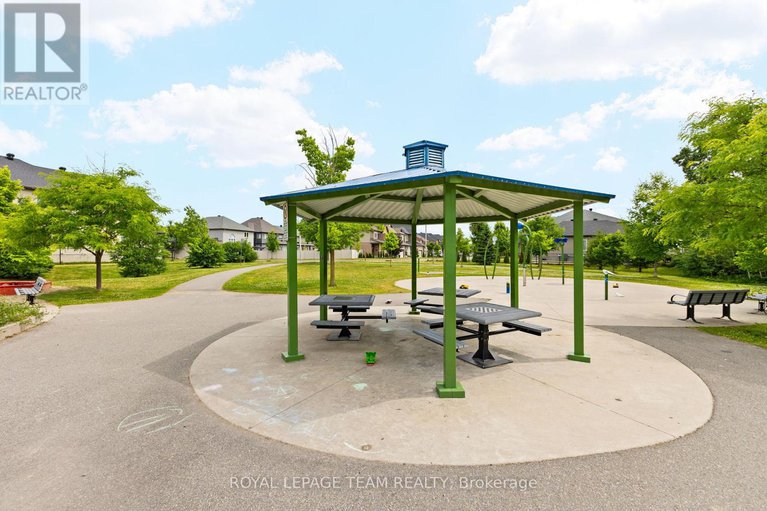 28539226/43-hibiscus-way/cedargrovefraserdale/ottawa/ontario/K2J6A5_44