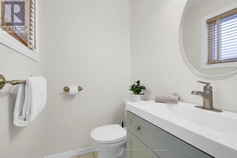 29603326/30-3924k-old-richmond-road/arbeatha-park/ottawa/ontario/K2H5C6_4