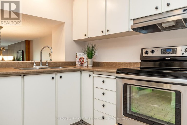 28741846/48-downsview-crescent/tanglewood/ottawa/ontario/K2G0A5_13