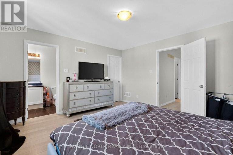 29154313/208-kingswell-street/leitrim/ottawa/ontario/K1T0L1_37