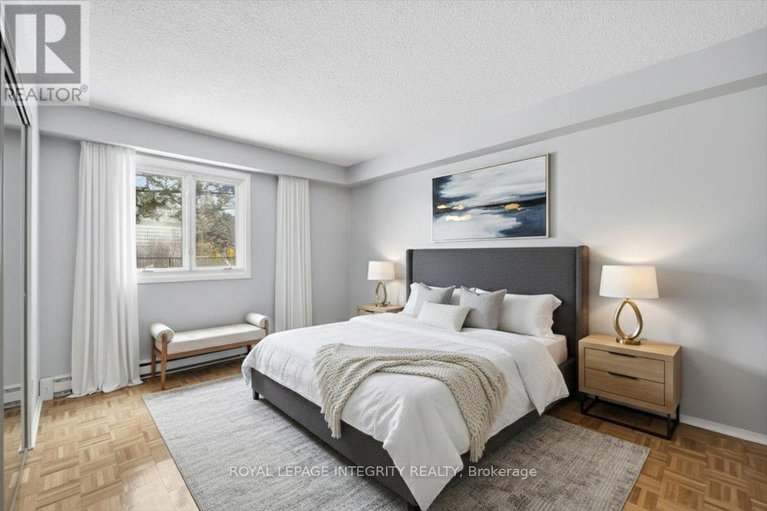 29233378/109-158a-mcarthur-avenue/vanier/ottawa/ontario/K1L7E7_17