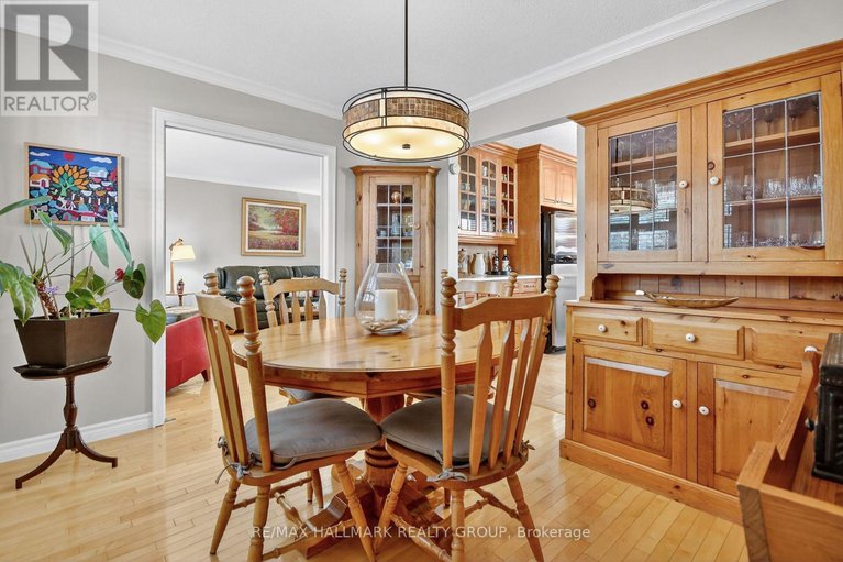 29053802/838-balsam-drive/chatelaine-village/ottawa/ontario/K1E1B7_11