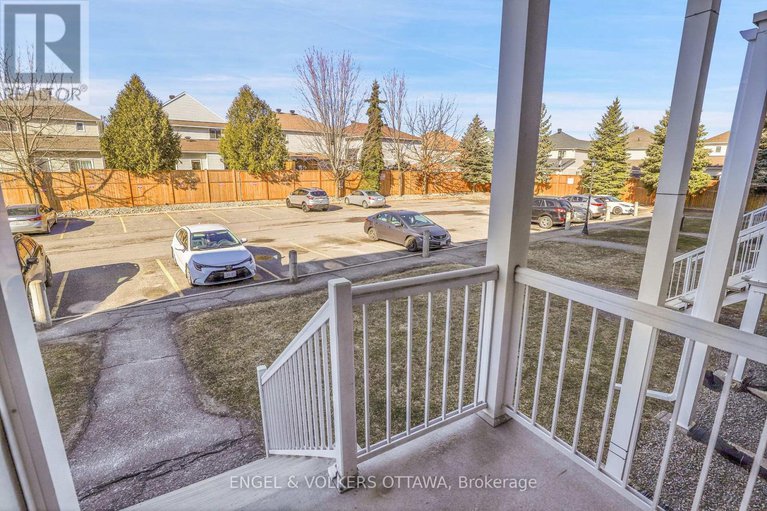 28504678/10-811-longfields-drive/longfields/ottawa/ontario/K2J5N2_31