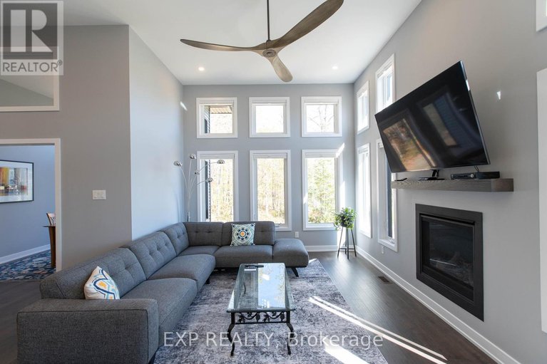 28954459/111-frank-fisher-crescent/mississippi-mills-ramsay-twp/mississippi-mills/ontario/K0A1A0_12