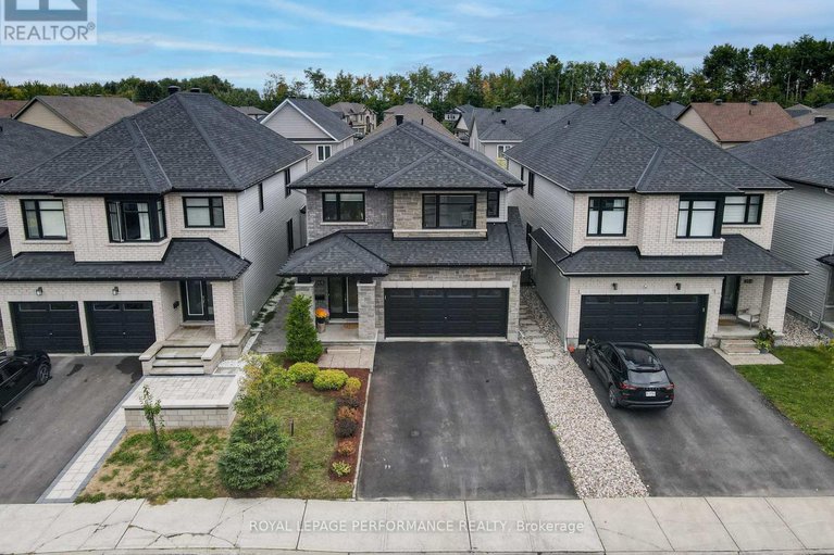 28913501/266-shinleaf-crescent/mer-bleuebradley-estatesanderson-park/ottawa/ontario/K1W0J2_47
