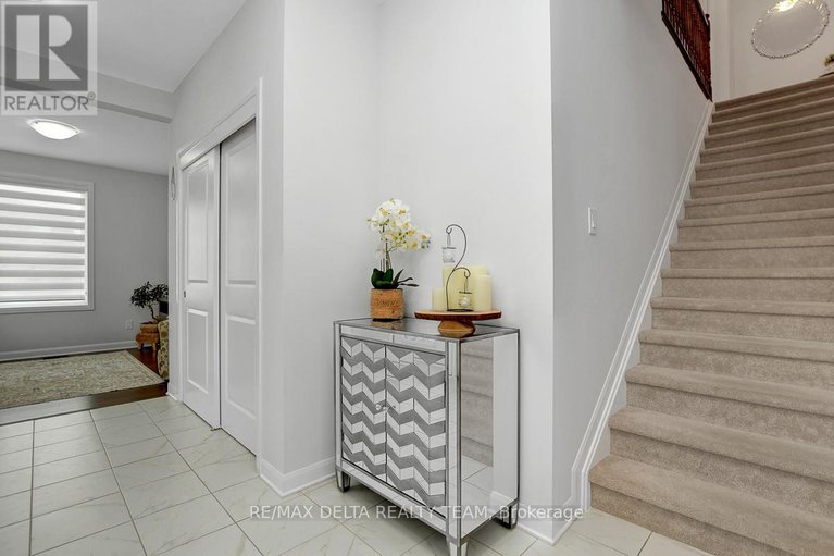28847385/1013-jubilation-court/avalon-east/ottawa/ontario/K4A5K4_7
