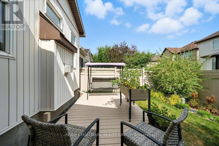 29031425/1026-fieldfair-way/notting-hillsummerside/ottawa/ontario/K4A0E2_36