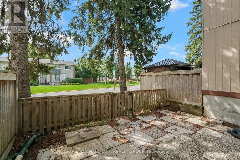 28817902/9-1483-bethamy-lane/beacon-hill-south/ottawa/ontario/K1J8P7_41