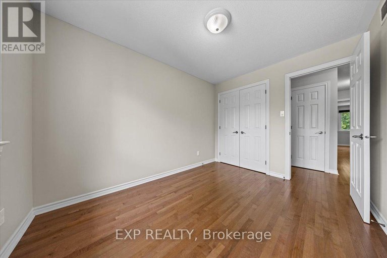 28513335/264-bradwell-way/blossom-parkkemp-parkfindlay-creek/ottawa/ontario/K1T4J2_31