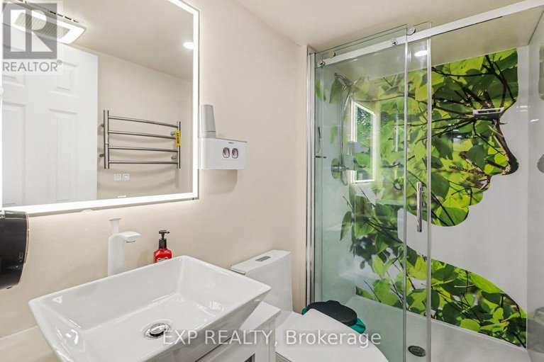 29541777/2332-ogilvie-road/beacon-hill-north/ottawa/ontario/K1J7N6_33