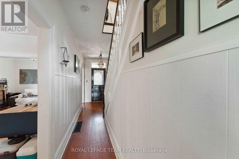 29058113/235-cambridge-street-n/west-centre-town/ottawa/ontario/K1R7B5_5