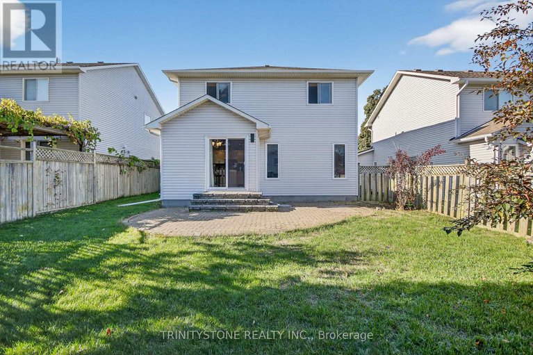 28977788/11-whalings-circle/stittsville-central/ottawa/ontario/K2S1S4_5