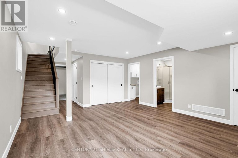 29273182/6831-monument-way/lancaster/south-glengarry/ontario/K0C2C0_35