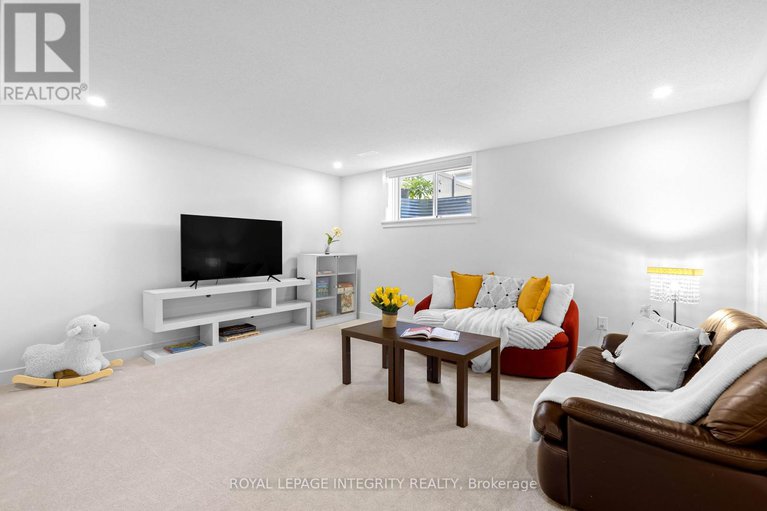 28786279/107-heirloom-street/riverside-southgloucester-glen/ottawa/ontario/K4M0L3_32