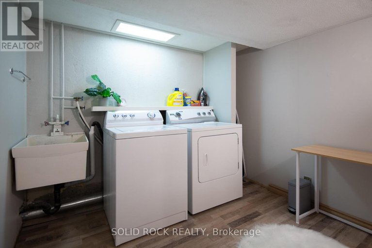 28965258/3-63-ramsgate-private/mooneys-bayriverside-park/ottawa/ontario/K1V8M4_33
