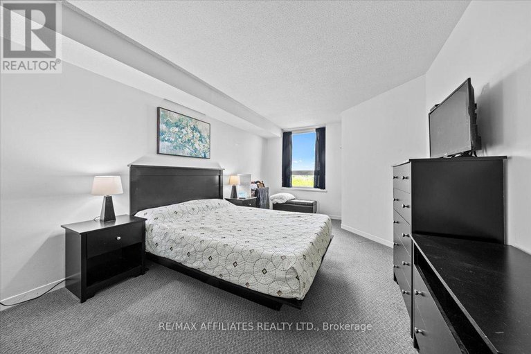 28525665/613-80-sandcastle-drive/leslie-park/ottawa/ontario/K2H9E7_23