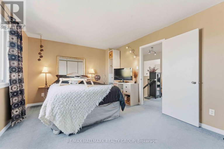 28986699/941-cookshire-crescent/fallingbrookridgemount/ottawa/ontario/K4A3K4_23