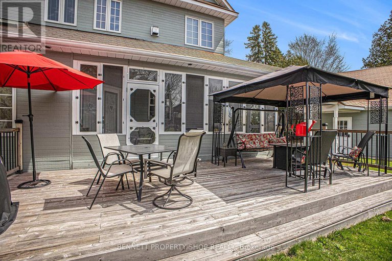 28600235/22-ashwood-crescent/meadowlandscrestview/ottawa/ontario/K2G2S8_40