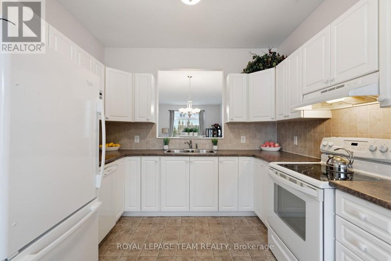 29564239/145-stedman-street/blossom-parkkemp-parkfindlay-creek/ottawa/ontario/K1T0B5_10