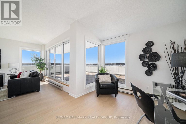 28970396/ph1-158c-mcarthur-avenue/vanier/ottawa/ontario/K1L8E7_10