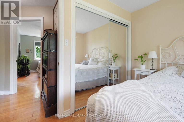 28430481/184-old-pakenham-road/fitzroy/ottawa/ontario/K0A1X0_25