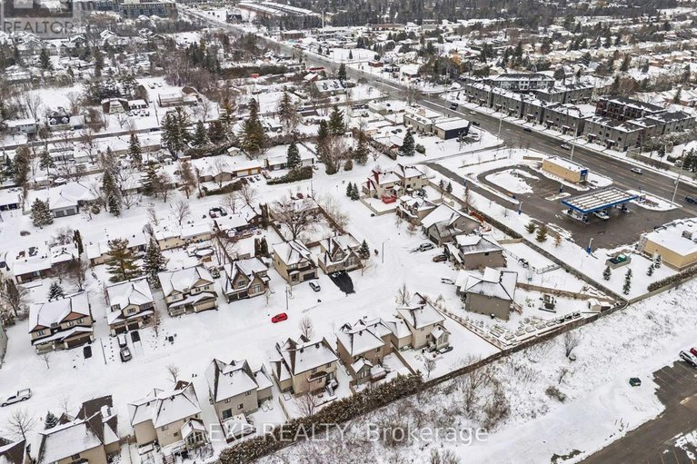 29499934/159-loreka-court/stittsville-north/ottawa/ontario/K2S0N3_40