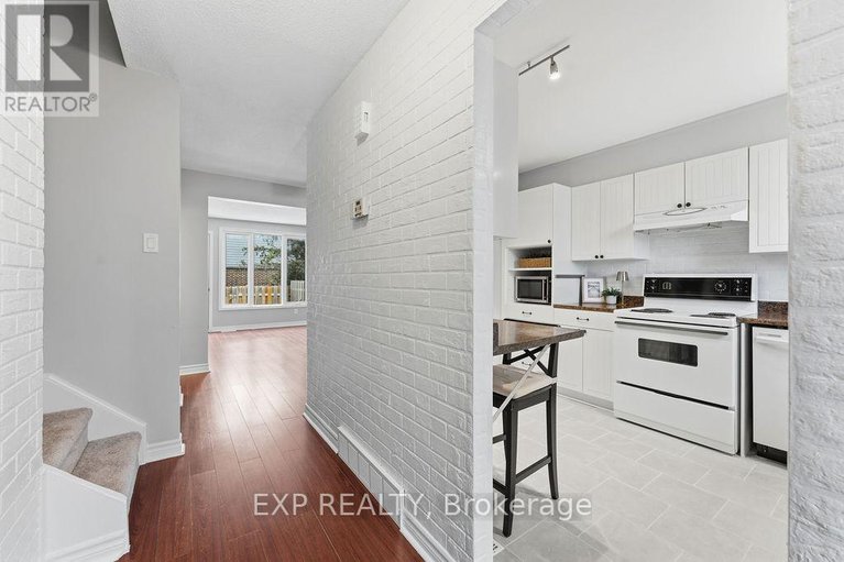 29119258/3-glencoe-street/arlington-woods/ottawa/ontario/K2H8S5_5