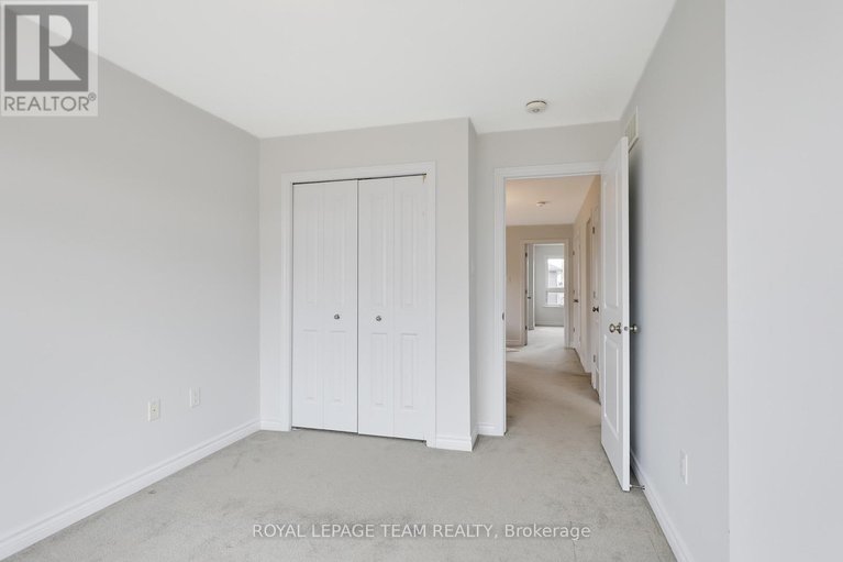 29464154/840-clapham-terrace/stittsville-south/ottawa/ontario/K2S2N8_39