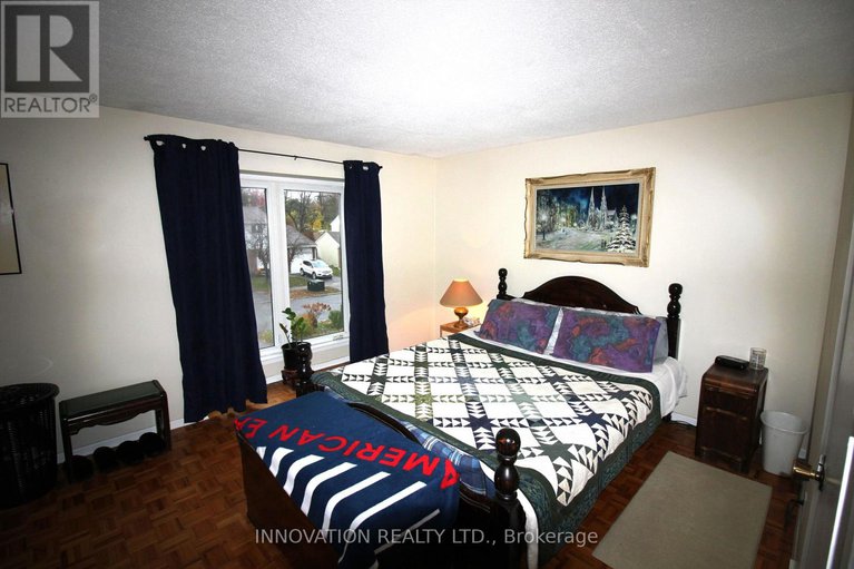 29078633/59-valewood-crescent/blackburn-hamlet/ottawa/ontario/K1B4G1_15