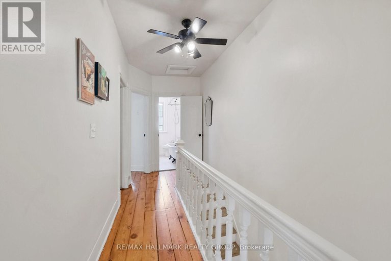 28774423/230-booth-street/west-centre-town/ottawa/ontario/K1R7J6_38