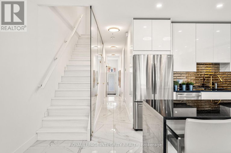 28612659/266-currell-avenue/westborohampton-park/ottawa/ontario/K1Z7J6_6