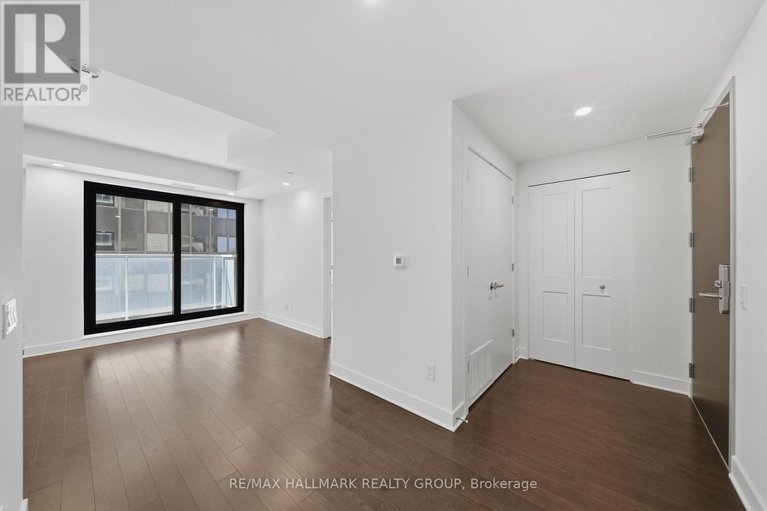 29589393/501-180-george-street/lower-townbyward-market/ottawa/ontario/K1N0G8_3