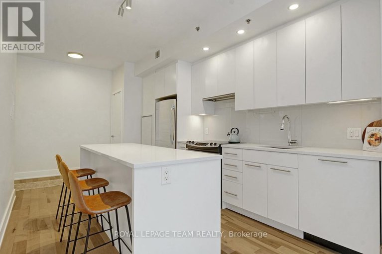 29161779/309-108-richmond-road/westborohampton-park/ottawa/ontario/K1Z0B3_20