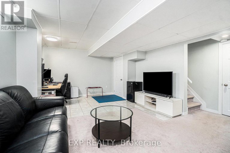 28760670/502-rosehill-avenue/stittsville-north/ottawa/ontario/K2S0E4_17