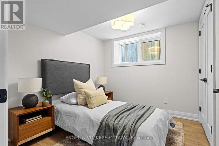 27914268/51-ross-avenue/ottawa-west/ottawa/ontario/K1Y0N4_37