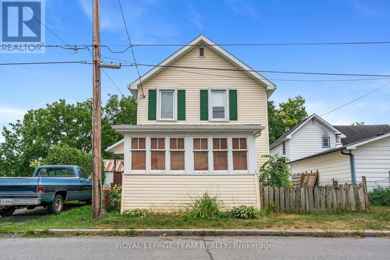 28806107/46-joseph-street/chesterville/north-dundas/ontario/K0C1H0_1