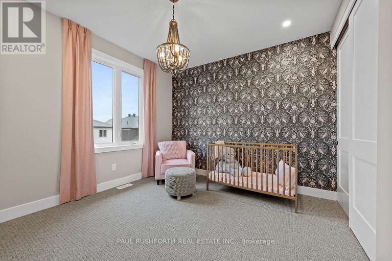 29071484/123-chandelle-private/carp/ottawa/ontario/K0A1L0_40