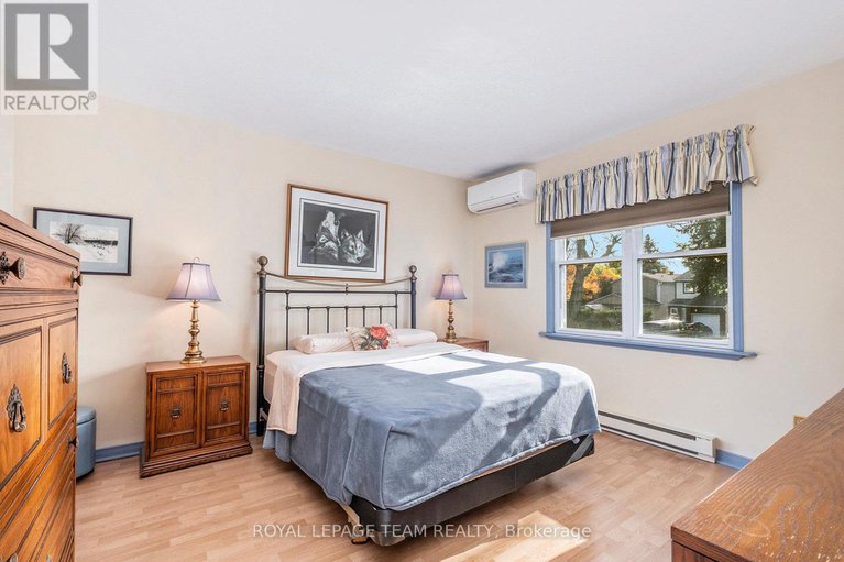 29021048/3d-harness-lane/bridlewood/ottawa/ontario/K2M1E1_17