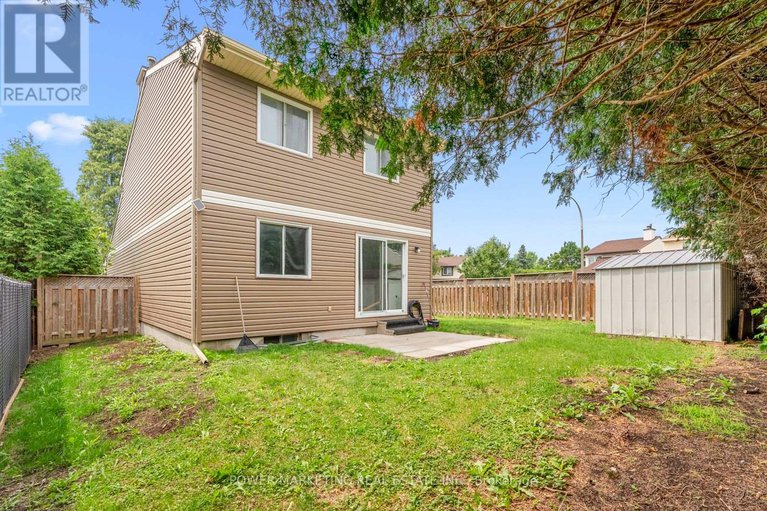 28583636/1631-saxony-crescent/pineview/ottawa/ontario/K1B5K8_31
