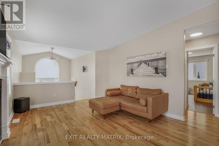 29648869/403-centenaire-street/embrun/russell/ontario/K0A1W0_4