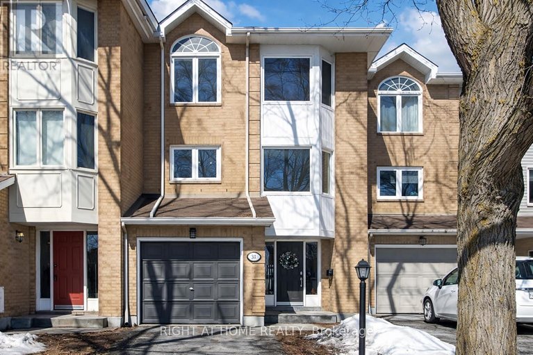 29540923/kenmare-pl-34-kenmare-place/cedargrovefraserdale/ottawa/ontario/K2J3L9_1
