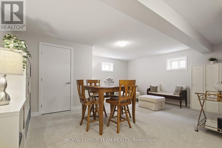 28291753/506-oldenburg-avenue/btwn-franktown-rd-fallowfield-rd/ottawa/ontario/K0A2Z0_46