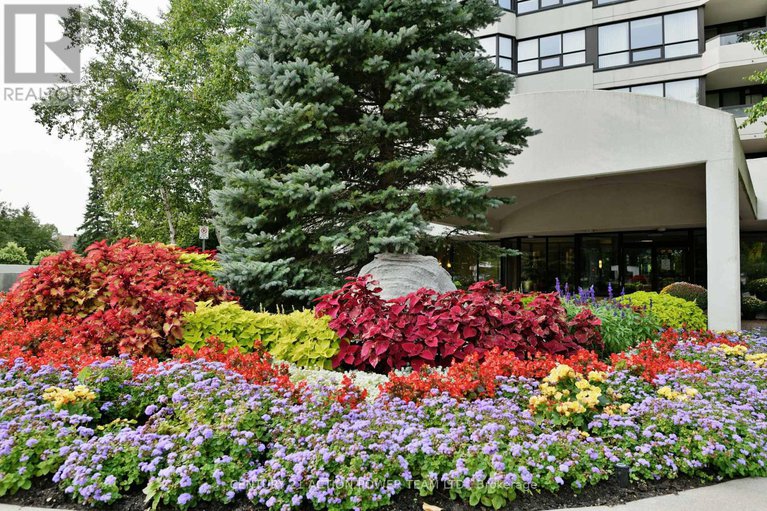 28244386/ph2804-1510-riverside-drive/riverview-park/ottawa/ontario/K1G4X5_48