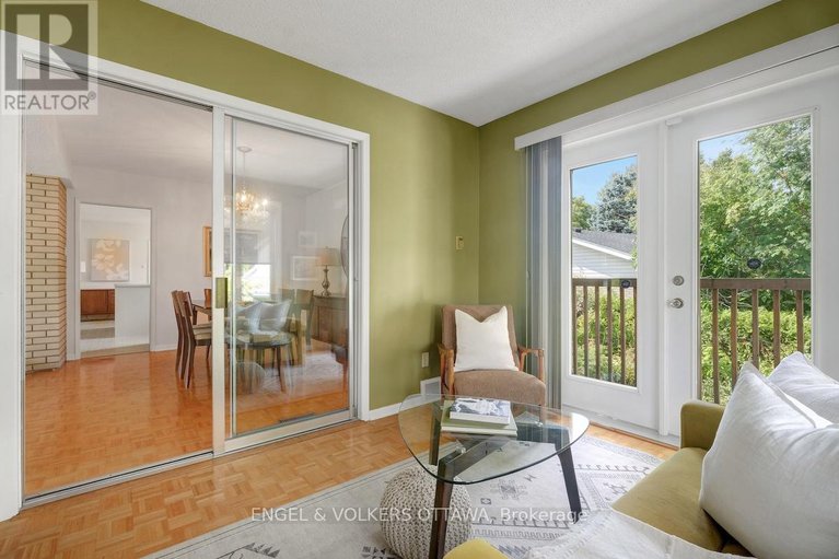 28836979/29-qualicum-street/bruce-farmgraham-parkqualicumbellands/ottawa/ontario/K2H7H1_29