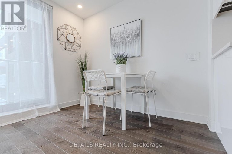 29411218/410-180-george-street/lower-townbyward-market/ottawa/ontario/K1N0G8_11