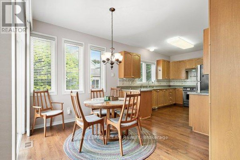 28805295/1575-winterport-way/fallingbrookpineridge/ottawa/ontario/K4A4C3_6